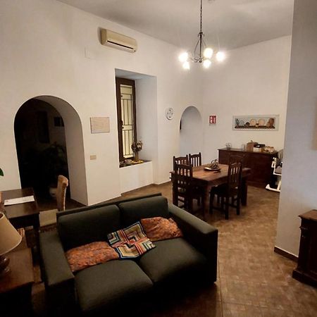 David House Alla Vucciria Palermo Luaran gambar